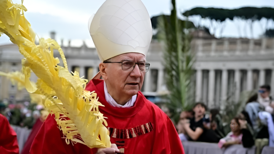 PAROLIN DESPONTA COMO FAVORITO À SUCESSÃO DE FRANCISCO, MAS ENFRENTA RESISTÊNCIAS INTERNAS NA IGREJA