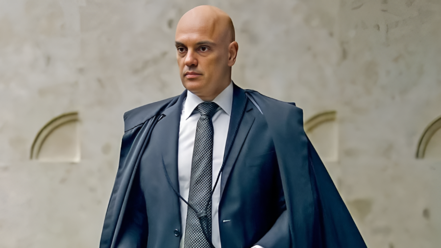 MORAES VOTA POR TORNAR RÉUS MAIS DEZ ENVOLVIDOS EM TRAMA GOLPISTA E REJEITA DUAS DENÚNCIAS PELA PRIMEIRA VEZ